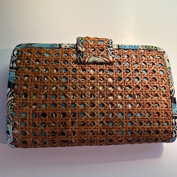 Vera Bradley Tiki Clutch - Retired Bali Pattern, Bamboo, Coconut - Picture 3 of 6